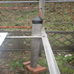 コンクリート柱（キャップ有り） 鉄道総研暴露試験場にて